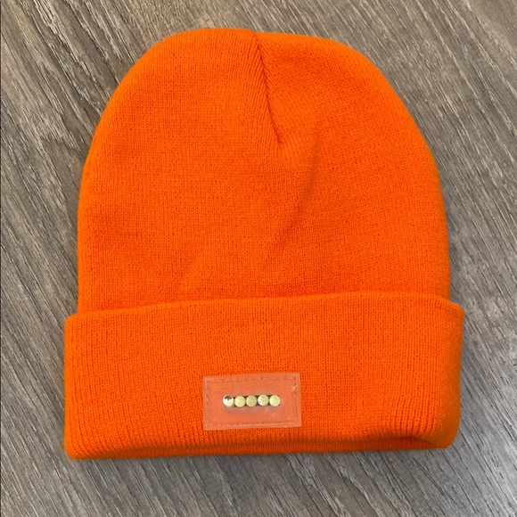Other - LIGHT 💡 Beanie